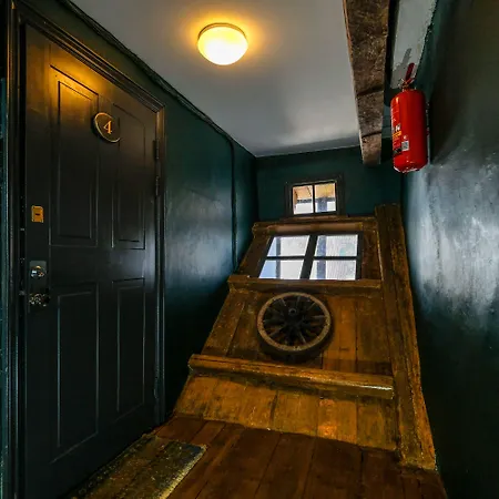 Blacksmith Old Town Apartament Tallin